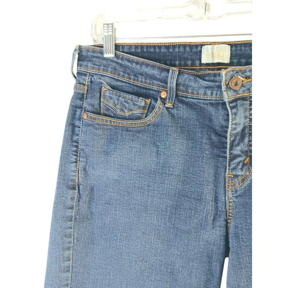 Levis Womens Denim Blue Jean Stretch Shorts Size 16 Flap Back Pockets Bermuda - Picture 8 of 15